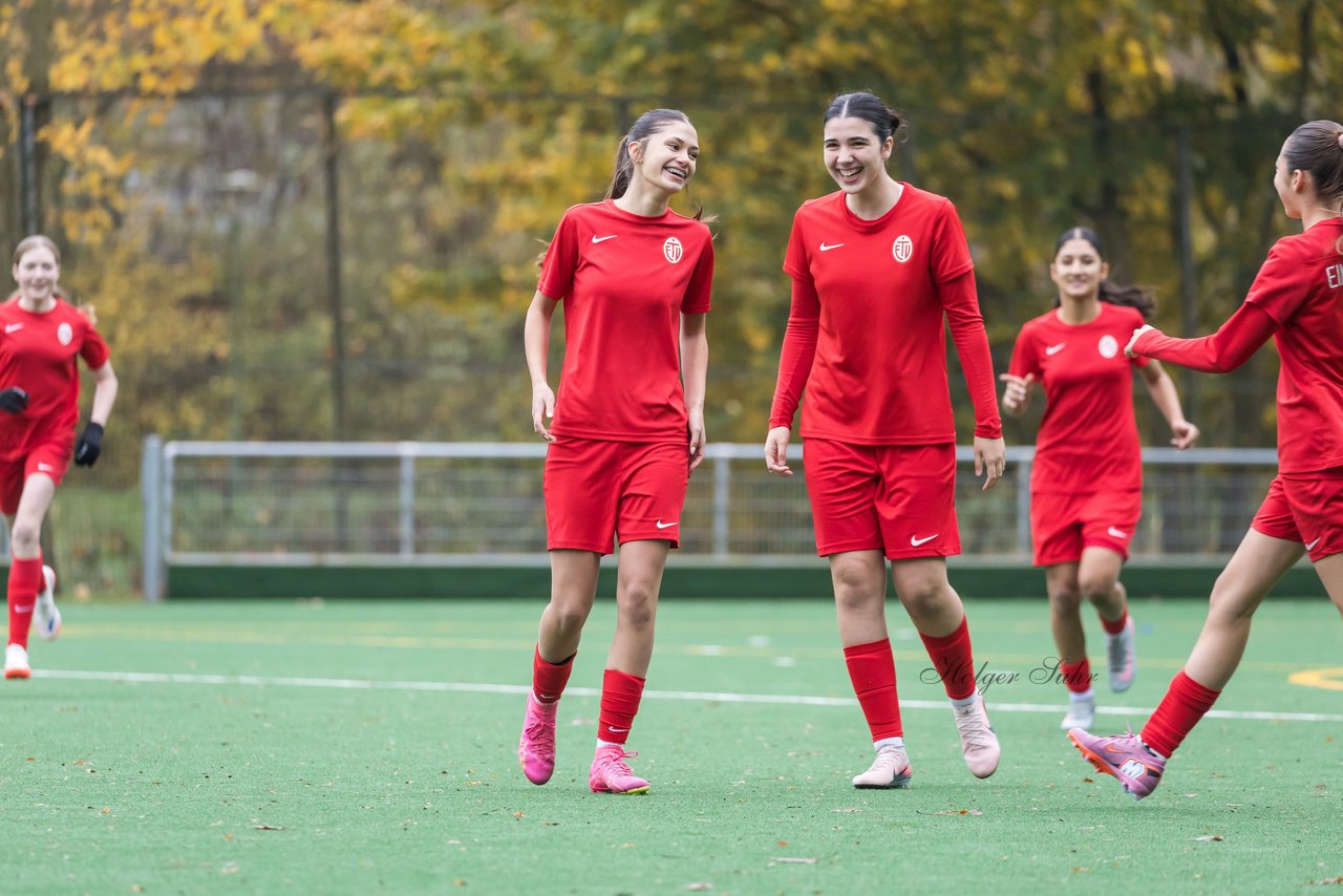 Bild 80 - wCJ VfL Pinneberg - Eimsbuettler TV : Ergebnis: 0:3